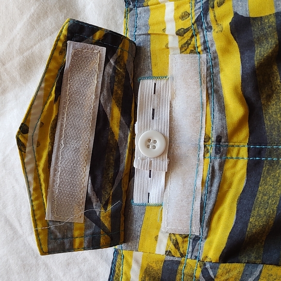 Just Bones board shorts sz 34 Hawaiian print - Picture 4 of 7